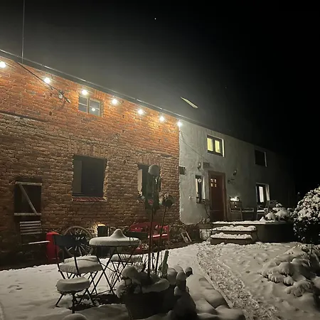 201 - Dom Wiejski W Gorach Sowich *