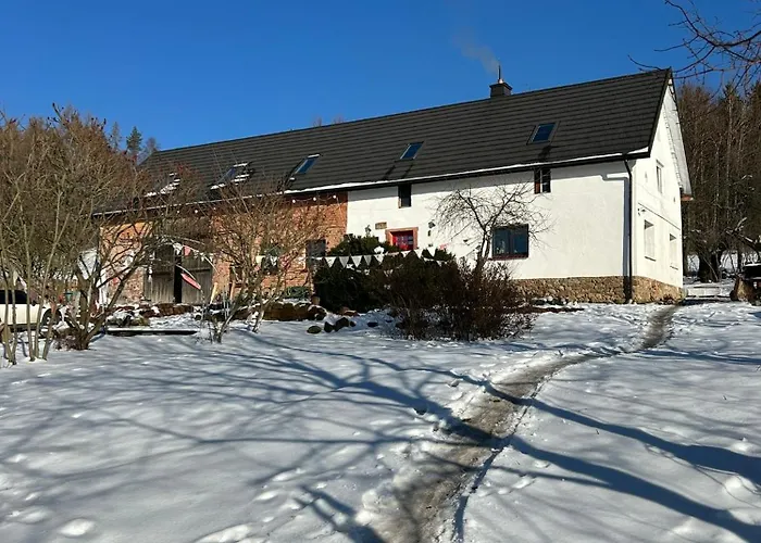 201 - Dom Wiejski W Gorach Sowich *